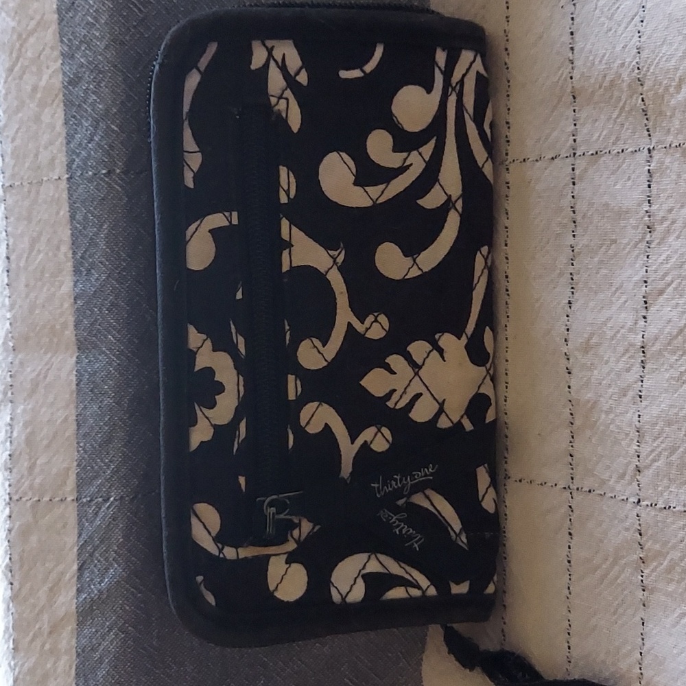 Thirty-one wallet